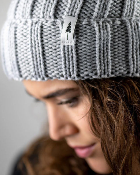 Treeanie Knitted Pom Pom Light Grey Mel